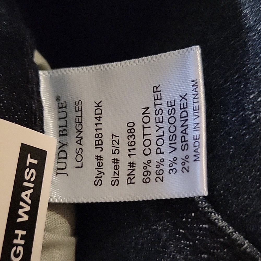 Judy blue cool denim NWT - Picture 10 of 10